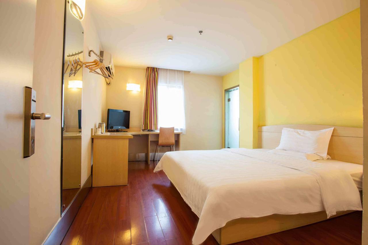 7Days Inn Changchun Renmin Avenue Pingquan Road Exteriér fotografie